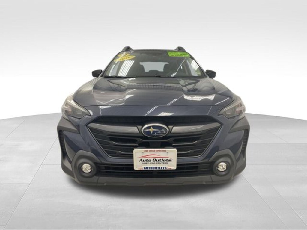 Used 2023 Subaru Outback Premium SUV