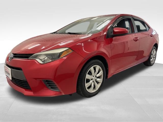 2015 Toyota Corolla LE photo 2