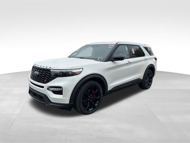 2021 Ford Explorer ST photo 3