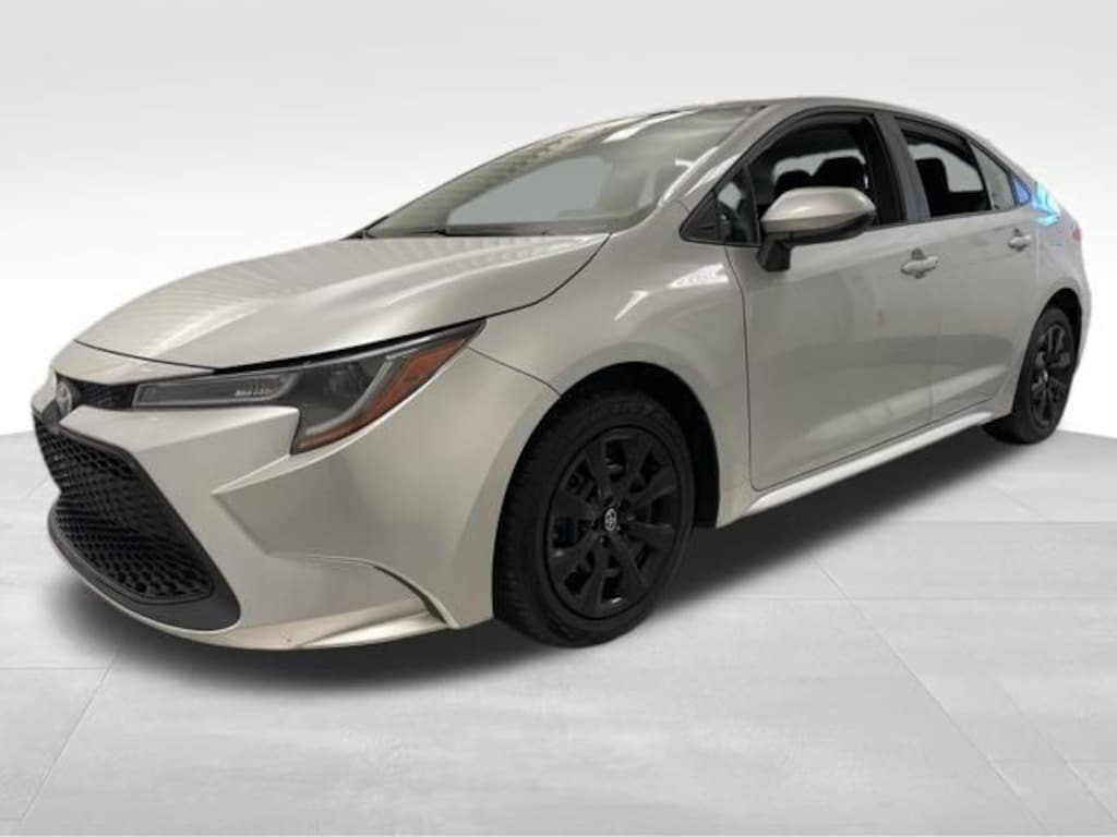 Used 2022 Toyota Corolla LE Sedan