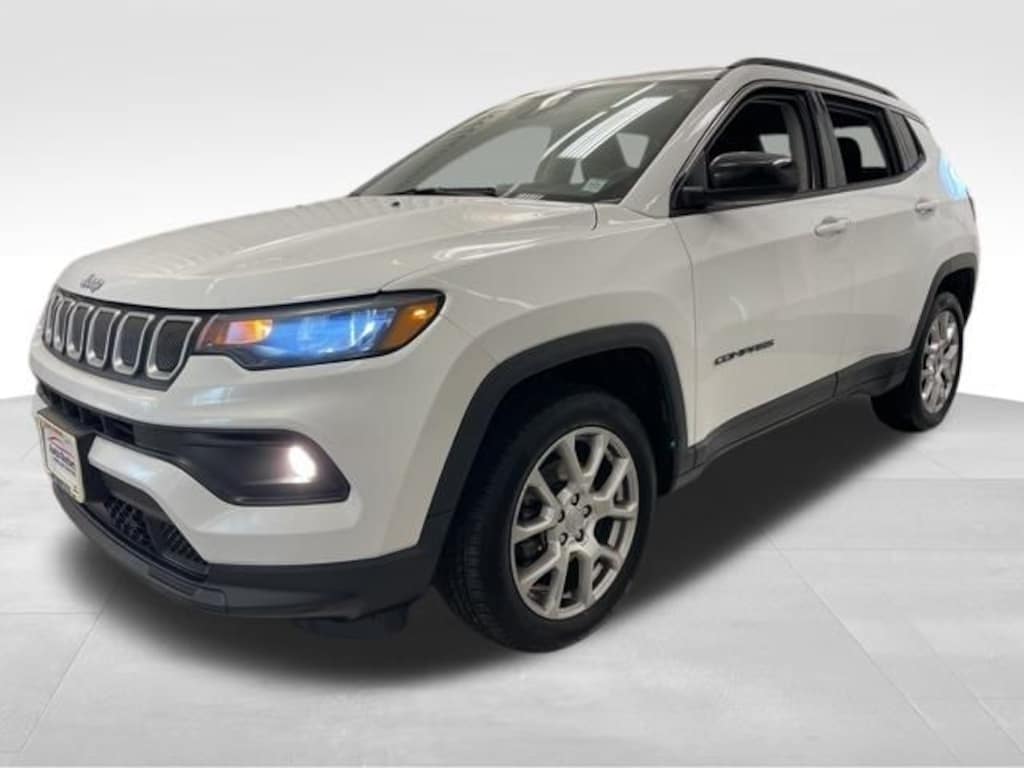 Used 2022 Jeep Compass Latitude Lux SUV