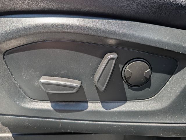 2022 Ford Explorer Limited - Photo 15