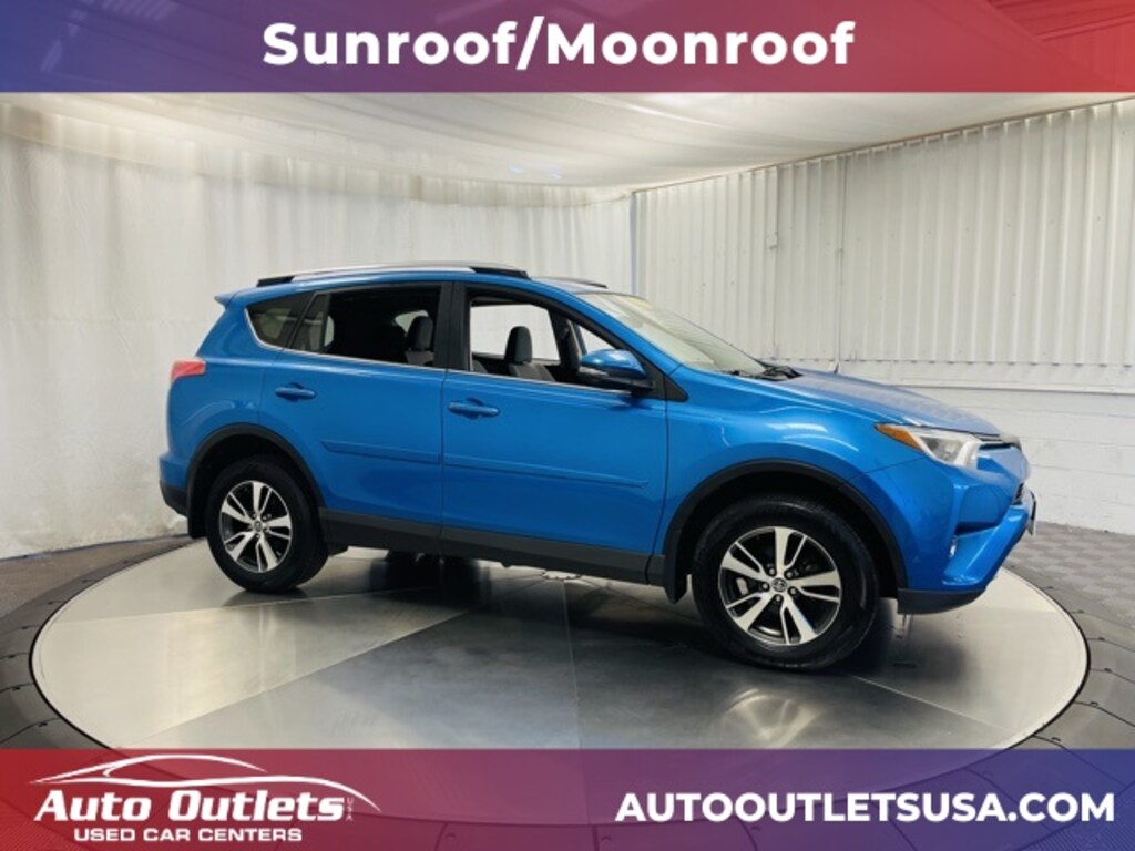 Used 2018 Toyota RAV4 For Sale at Auto Outlets USA VIN JTMRFREV0JJ748032