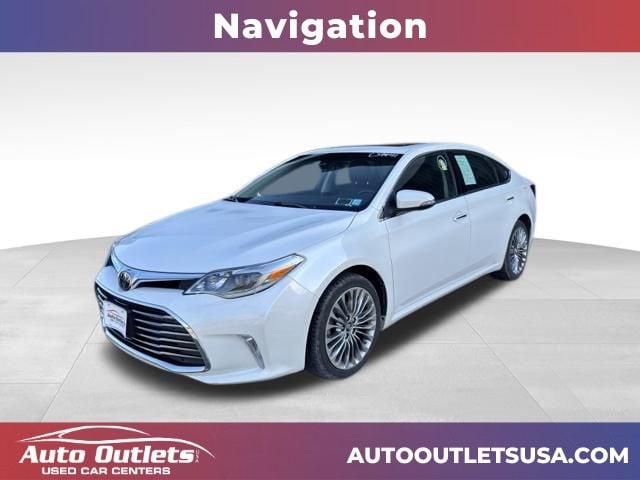 2017 Toyota Avalon Limited's photo