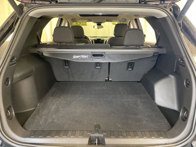 2023 Chevrolet Equinox LT - Photo 11