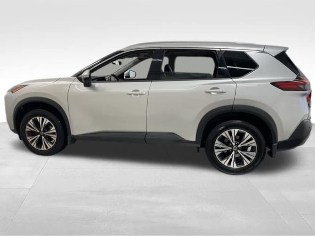 Used 2021 Nissan Rogue SV SUV