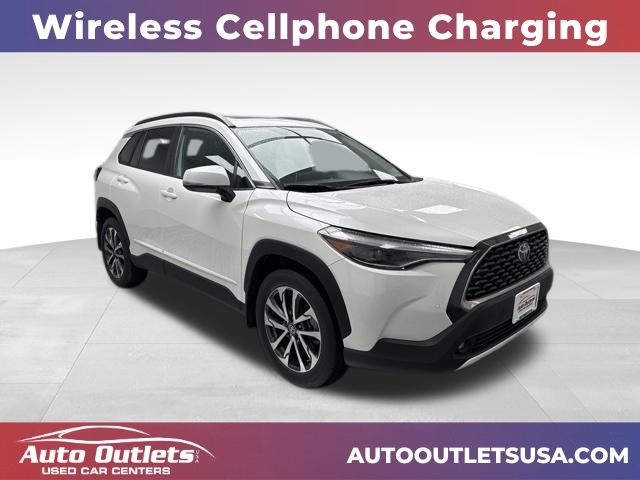 2023 Toyota Corolla Cross XLE