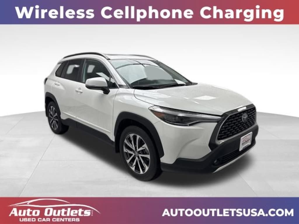 Used 2023 Toyota Corolla Cross XLE SUV