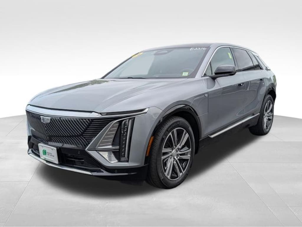 Used 2024 CADILLAC Lyriq Luxury SUV