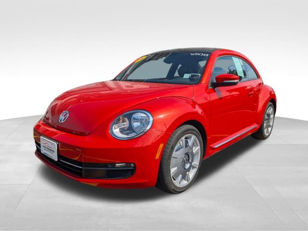 Used 2016 Volkswagen Beetle 1.8T SEL Hatchback
