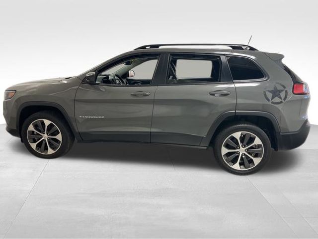 2022 Jeep Cherokee Limited photo 2