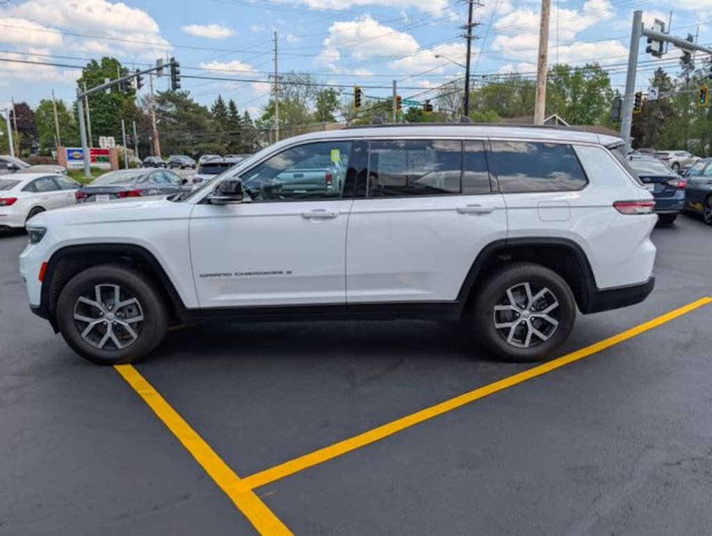 Used 2024 Jeep Grand Cherokee L Limited SUV