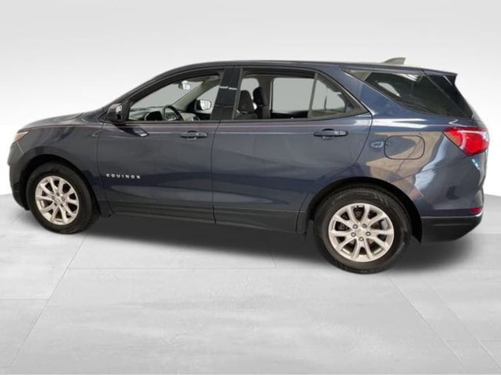 Used 2018 Chevrolet Equinox LS SUV