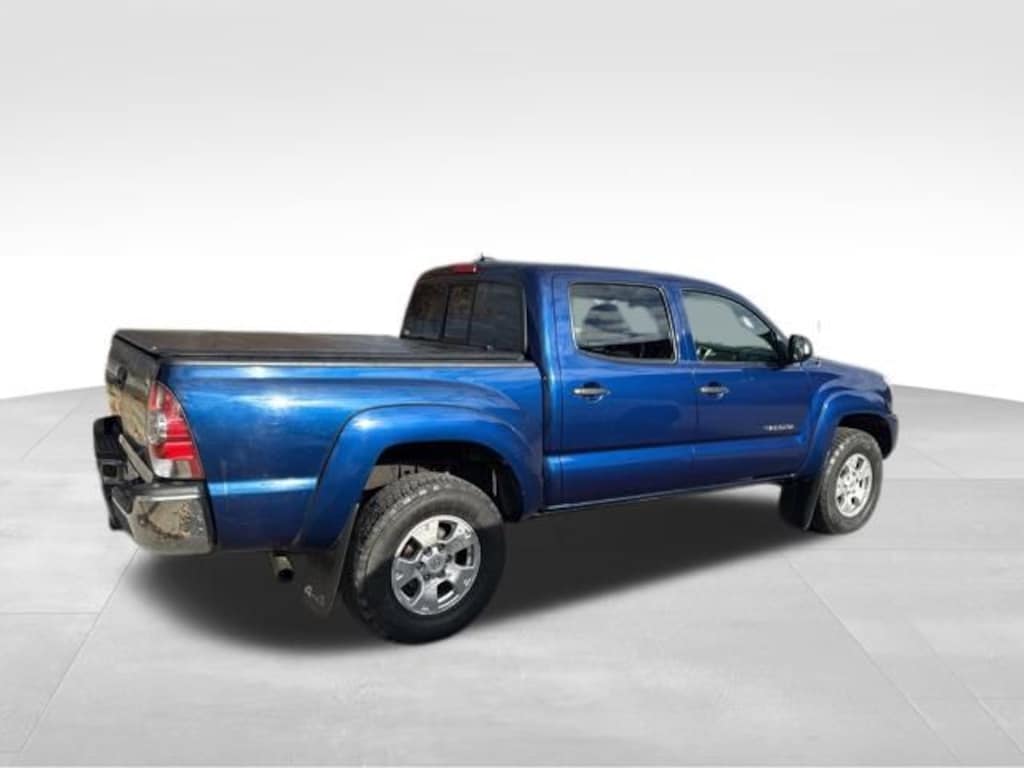 Used 2015 Toyota Tacoma Base Truck