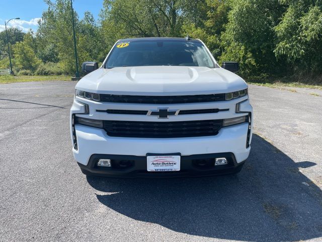2019 Chevrolet Silverado 1500 RST photo 2