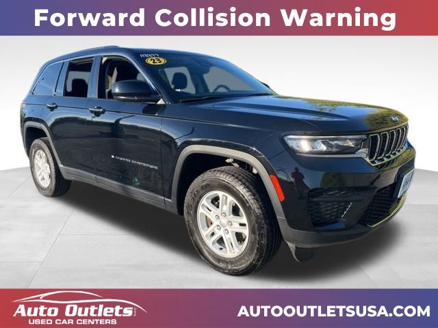 2023 Jeep Grand Cherokee Laredo SUV