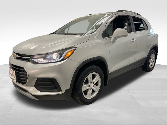 2019 Chevrolet Trax LT photo 2