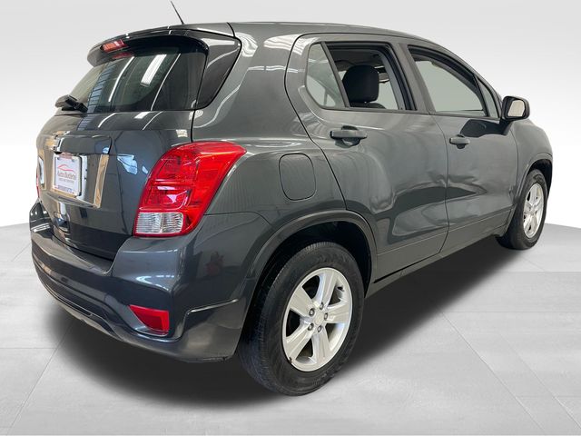 2019 Chevrolet Trax LS photo 3