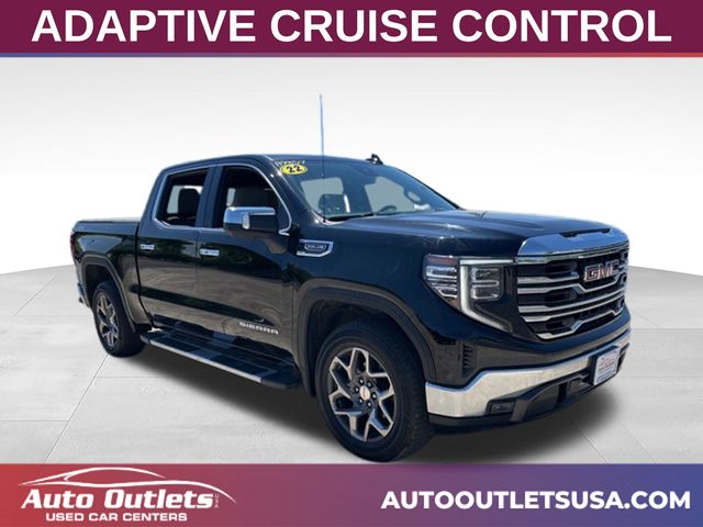2022 GMC Sierra SLT 4WD Crew Cab Short Box's photo