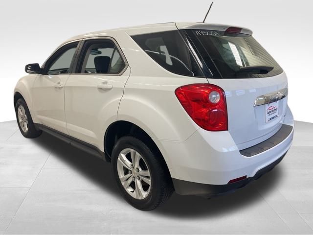 2015 Chevrolet Equinox LS photo 4