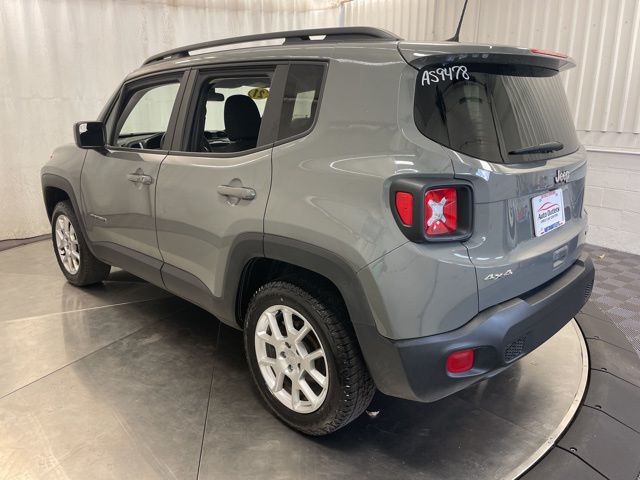 2021 Jeep Renegade Latitude photo 3