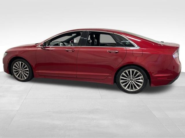 2018 Lincoln MKZ Premiere Hybrid photo 3