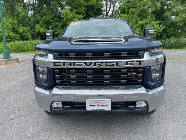 2021 Chevrolet Silverado 3500HD LT photo 2