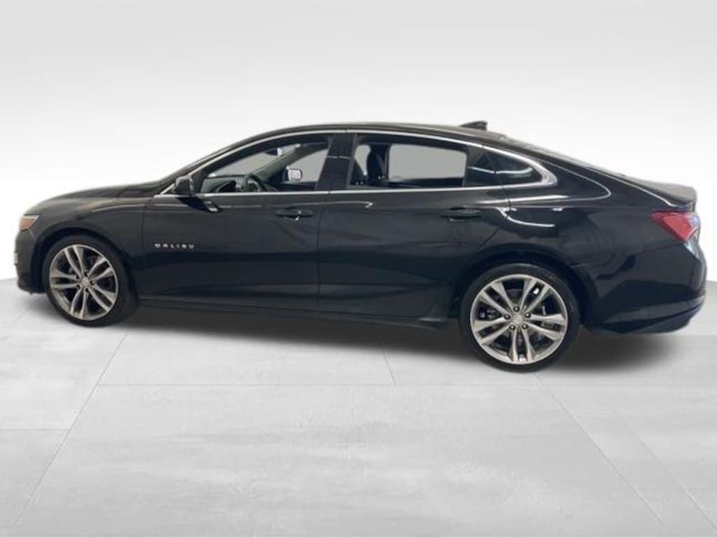 Used 2022 Chevrolet Malibu LT Sedan