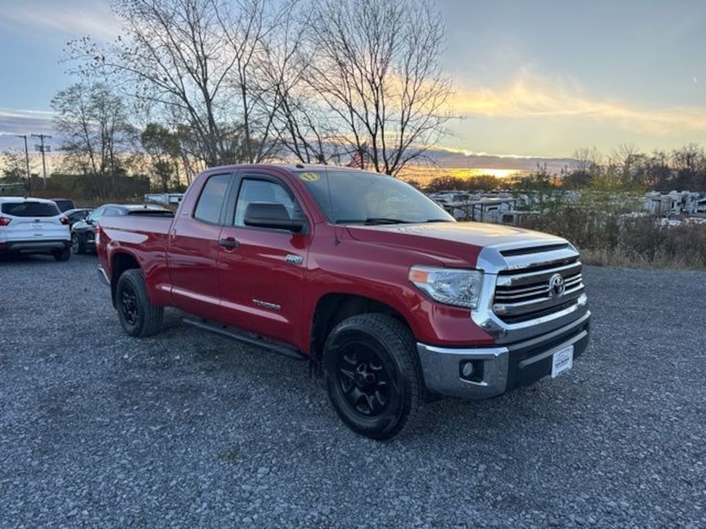 Used 2017 Toyota Tundra SR5 Truck