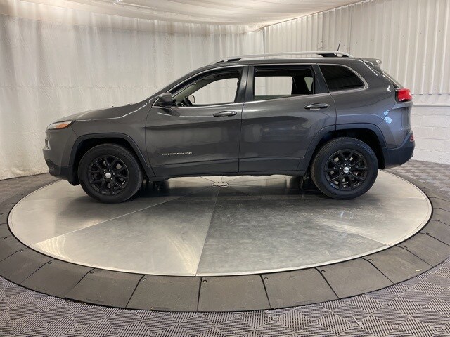 2017 Jeep Cherokee Latitude photo 4