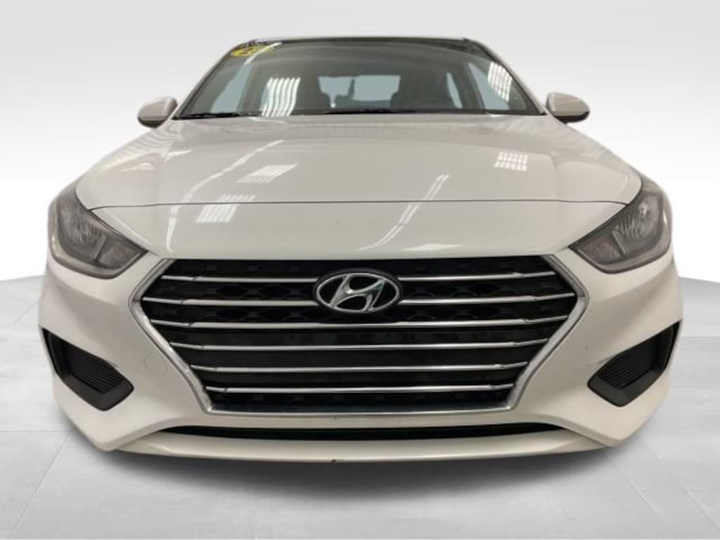 Used 2022 Hyundai Accent SE Sedan