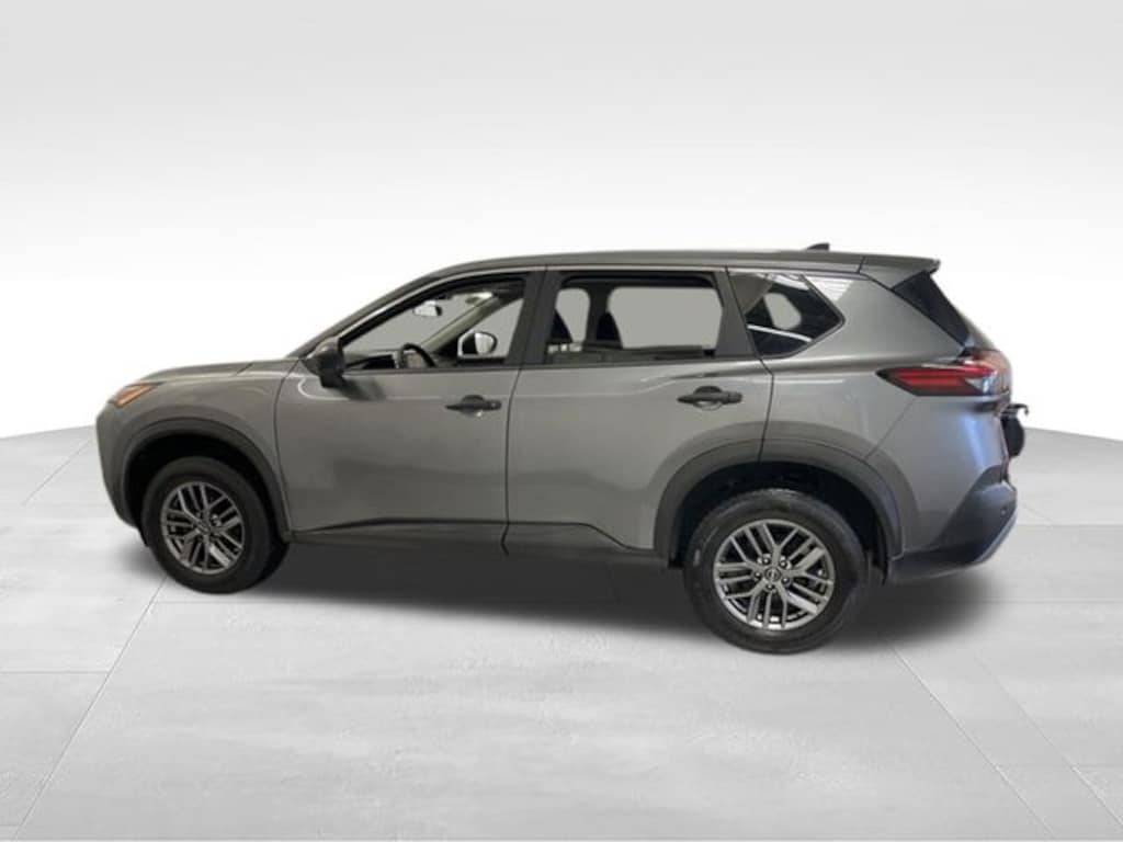 Used 2023 Nissan Rogue S SUV