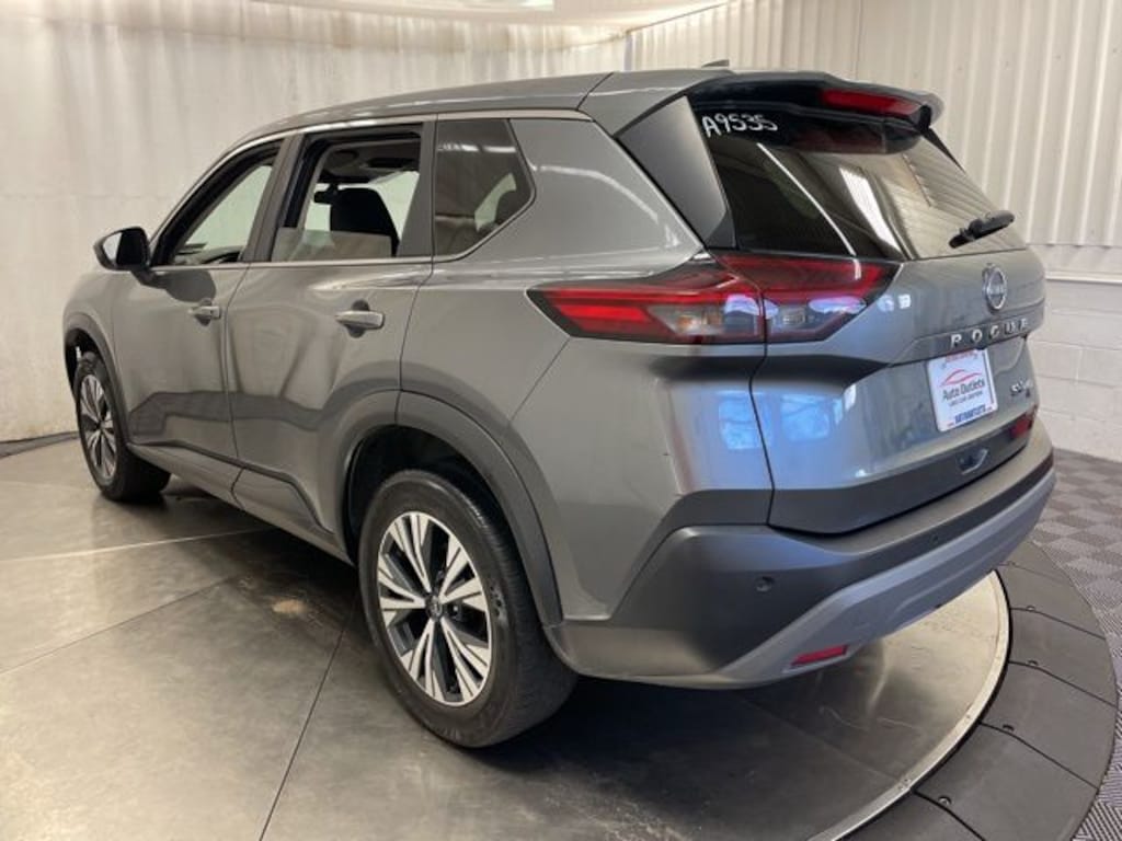 Used 2023 Nissan Rogue SV SUV