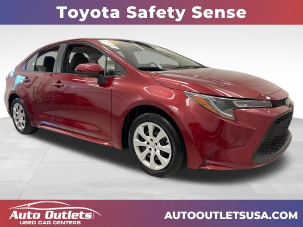 Used 2022 Toyota Corolla LE Sedan