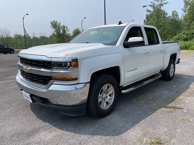 2018 Chevrolet Silverado 1500 LT photo 3
