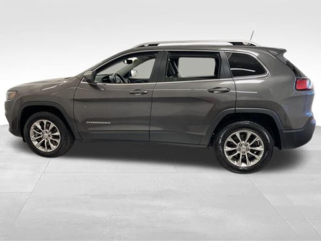 Used 2021 Jeep Cherokee Latitude Lux SUV
