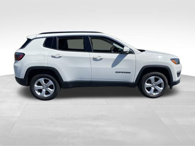 2018 Jeep Compass Latitude - Photo 8