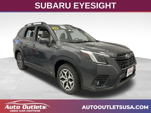 2023 Subaru Forester Premium's photo