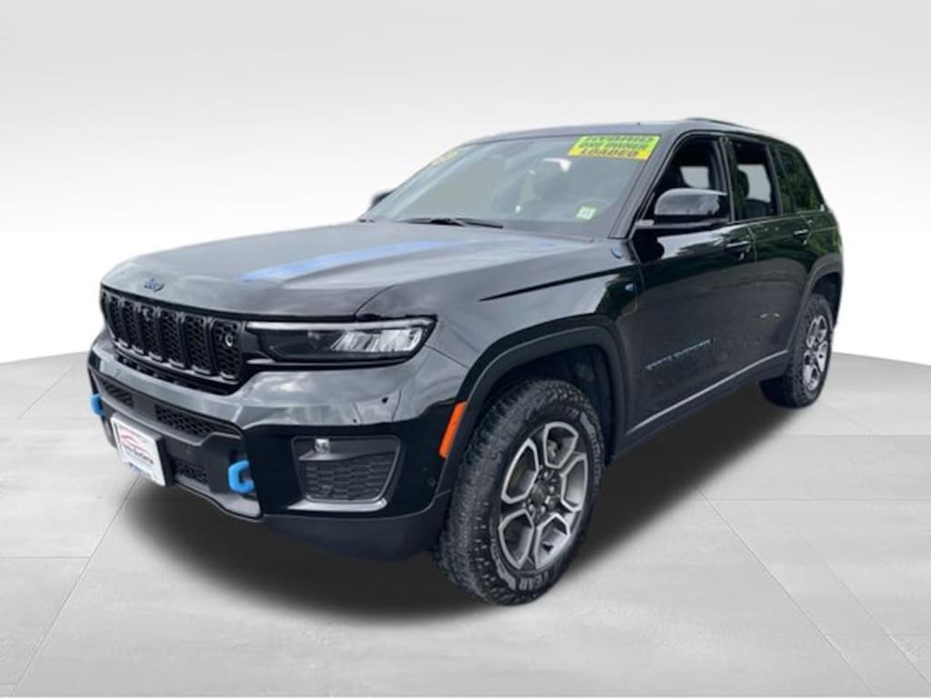 Used 2023 Jeep Grand Cherokee Trailhawk 4xe SUV