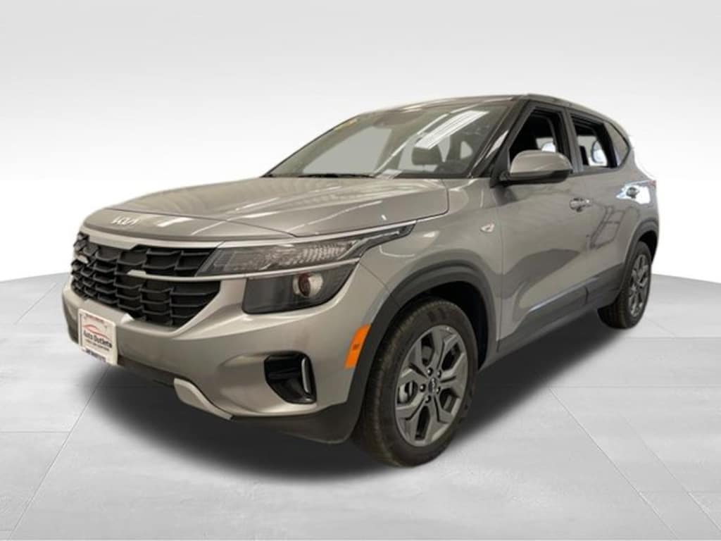 Used 2026 Kia Seltos LX SUV