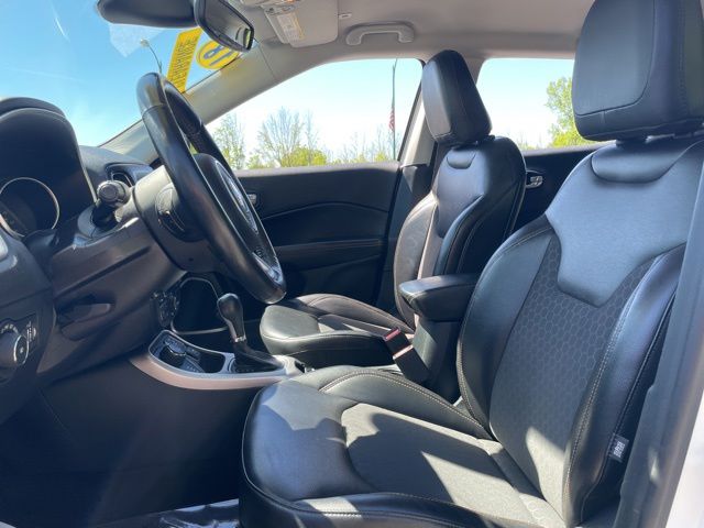 2018 Jeep Compass Latitude - Photo 12