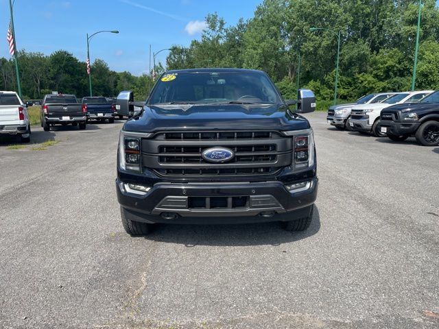 2022 Ford F-150 Lariat photo 2