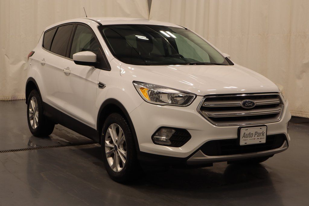 Certified 2019 Ford Escape SE with VIN 1FMCU9GD8KUB32672 for sale in Plymouth, IN