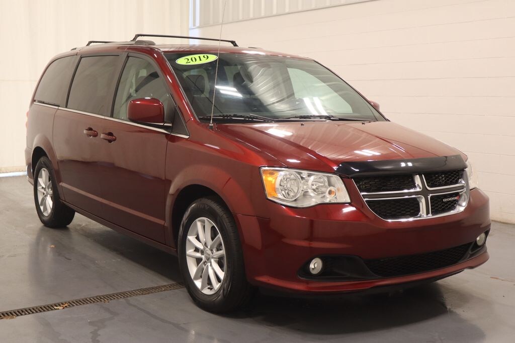 Certified 2019 Dodge Grand Caravan SXT Van Passenger Van