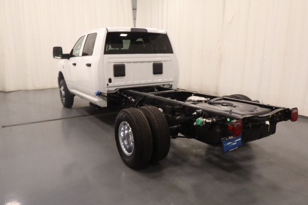New 2026 Ram 3500 Tradesman/Big Horn Pickup