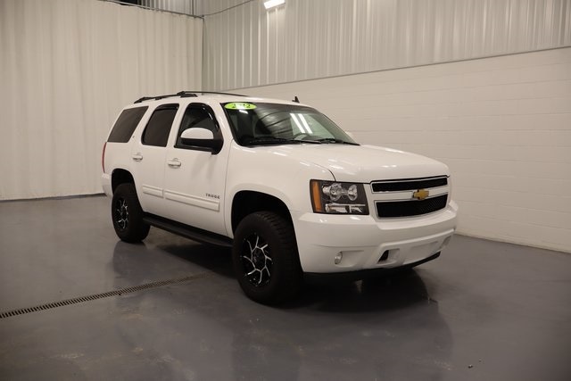 Used 2012 Chevrolet Tahoe LT with VIN 1GNSKBE09CR135427 for sale in Plymouth, IN