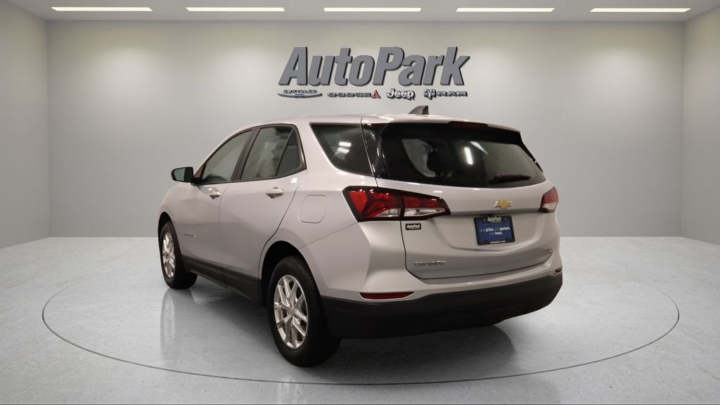 Certified 2022 Chevrolet Equinox LS w/1FL SUV