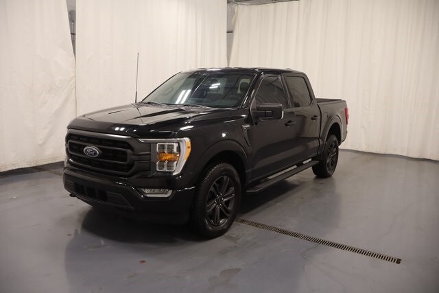 2022 Ford F-150 XLT photo 4