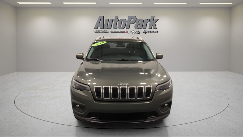 Used 2019 Jeep Cherokee Latitude Plus with VIN 1C4PJMLXXKD233777 for sale in Plymouth, IN