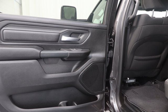 2025 RAM 1500 Tradesman - Photo 11